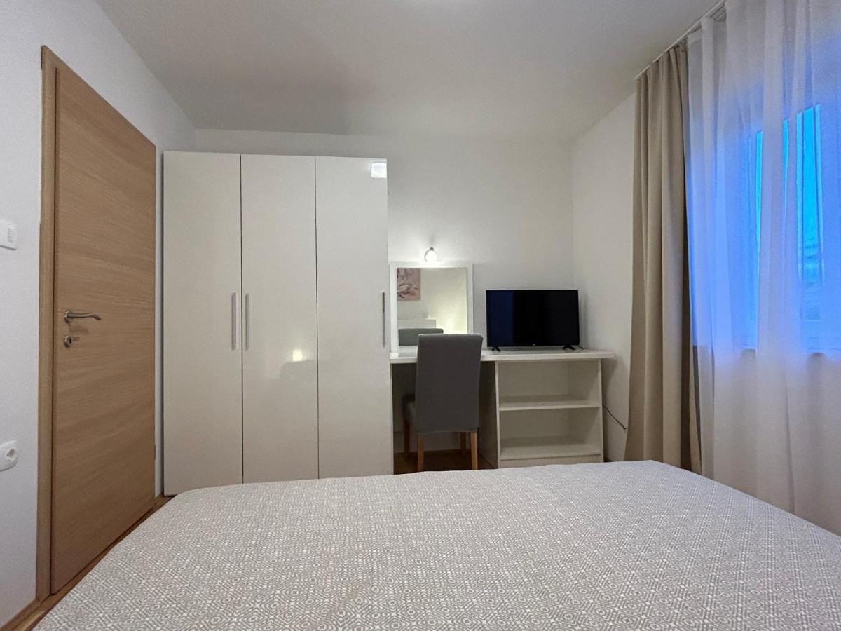 Ferienwohnung Sweet Lapat By El-Pi Tours Porat  Exterior foto